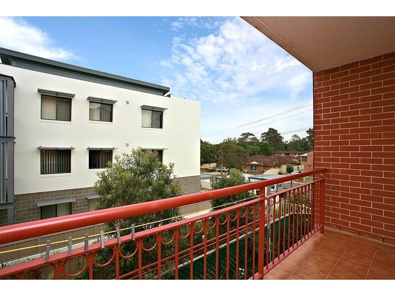 13/16-18 Fifth Avenue, Blacktown NSW 2148