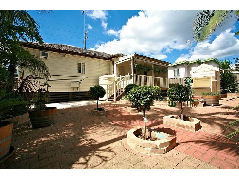 42 Charles Street, Blacktown NSW 2148