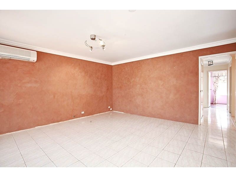 16 Loretta Place, Glendenning NSW 2761