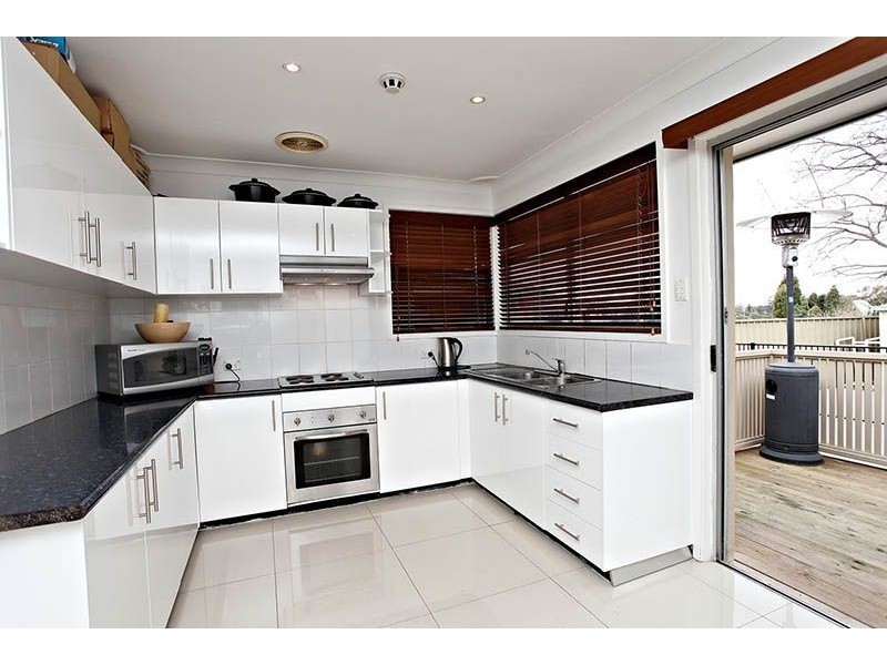 35 Roger Place, Blacktown NSW 2148