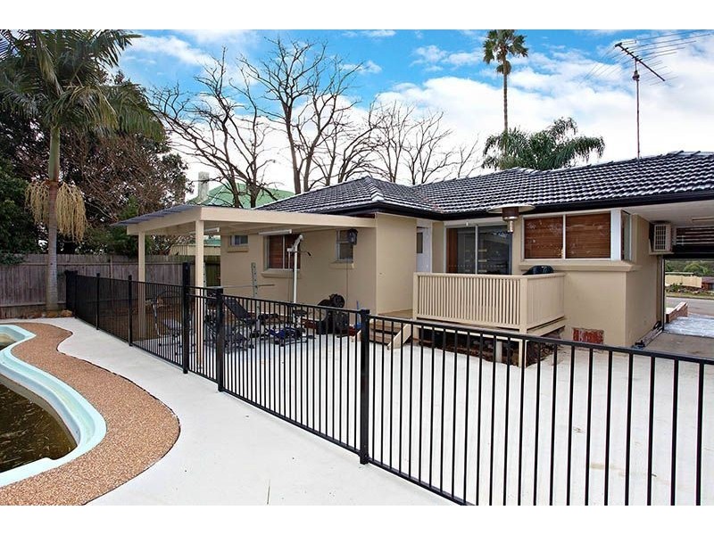 35 Roger Place, Blacktown NSW 2148