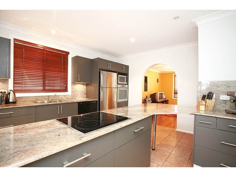 10 Robshaw Road, Marayong NSW 2148