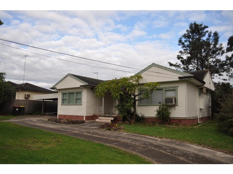 12 Matthew Crescent, Blacktown NSW 2148