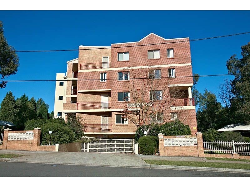 52/2-4 Fourth Avenue, Blacktown NSW 2148