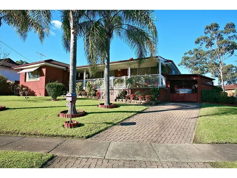 32 Vancouver Avenue, Toongabbie NSW 2146