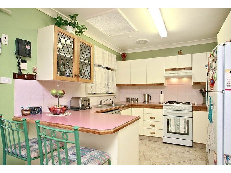 32 Vancouver Avenue, Toongabbie NSW 2146