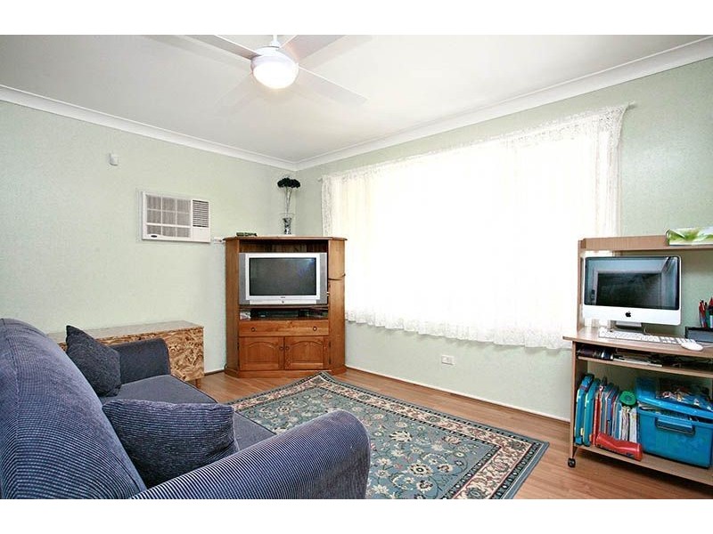 32 Vancouver Avenue, Toongabbie NSW 2146