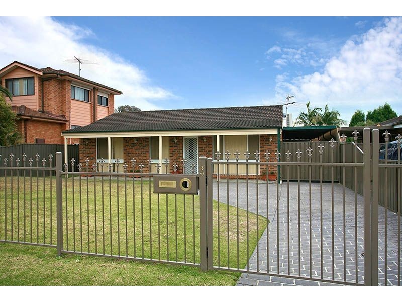 40 Caratel Crescent, Marayong NSW 2148