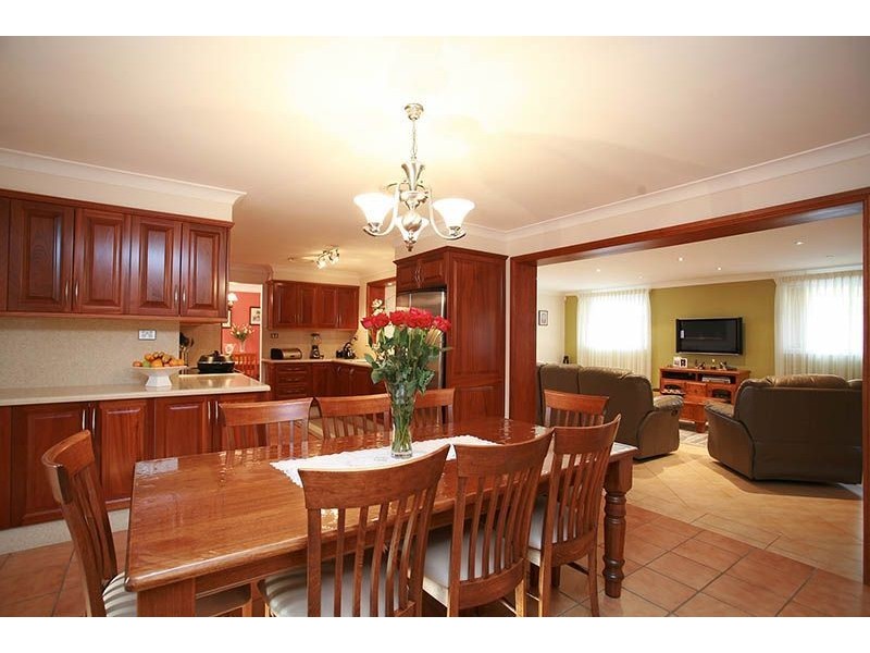 25 Talbingo Place, Woodcroft NSW 2767