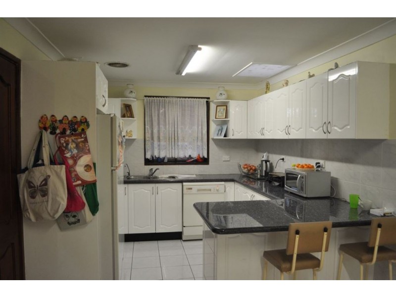 20 Bombala Crescent, Quakers Hill NSW 2763