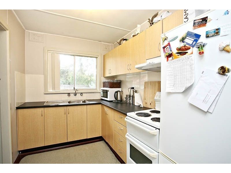 2 Ivy Street, Toongabbie NSW 2146