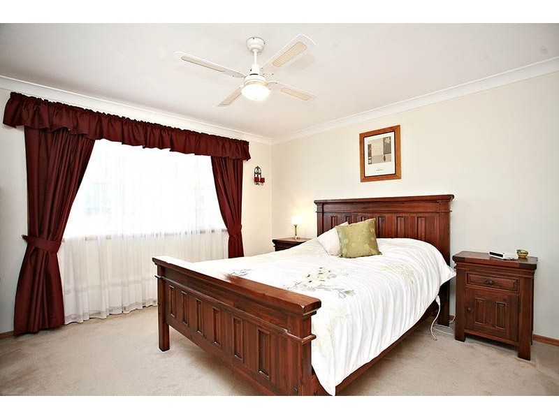 21 Holbrook Street, Bossley Park NSW 2176