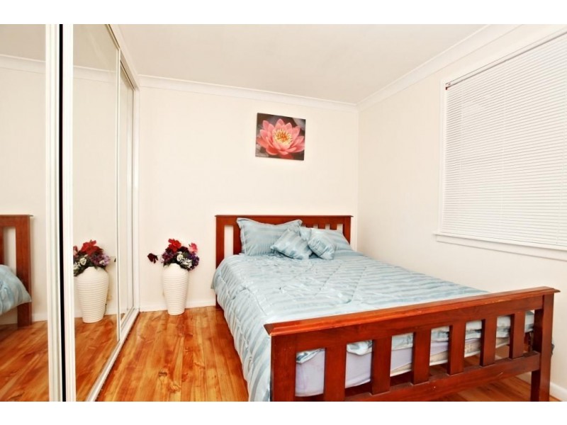 21 Tarawa Road, Lethbridge Park NSW 2770