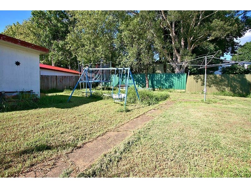 33 Lloyd Street, Blacktown NSW 2148