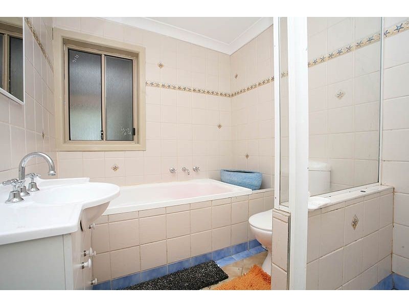 8 Lloyd Street, Blacktown NSW 2148