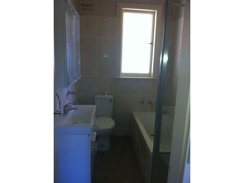 33 Allen Road, Blacktown NSW 2148