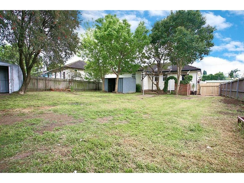 24 Burke Road, Lalor Park NSW 2147