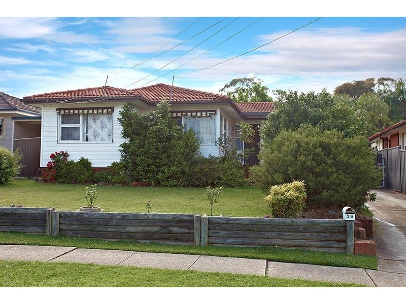 36 Kurrajong Crescent, Blacktown NSW 2148