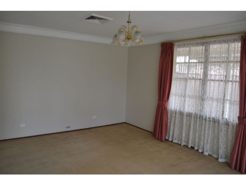 8 Aldgate Street, Prospect NSW 2148