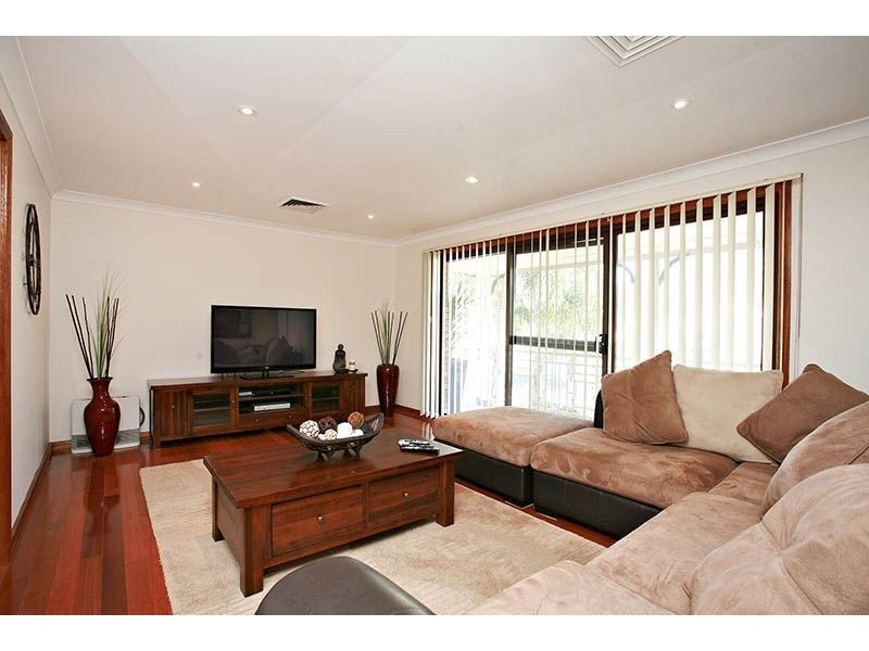 81 Blackwell Avenue, St Clair NSW 2759