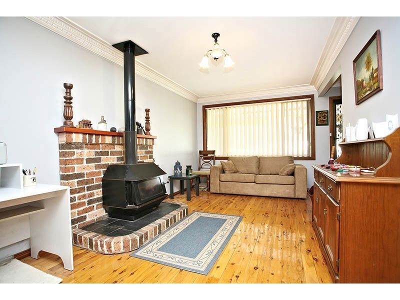 11 Loy Place, Quakers Hill NSW 2763