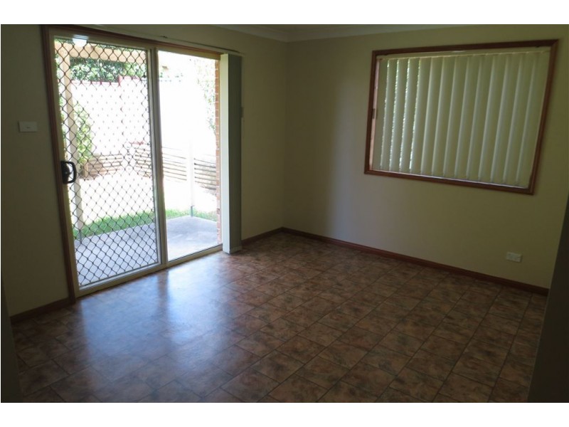 1/14-16 Marcia Street, Toongabbie NSW 2146