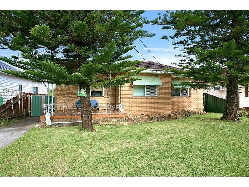 7 Dan Avenue, Blacktown NSW 2148