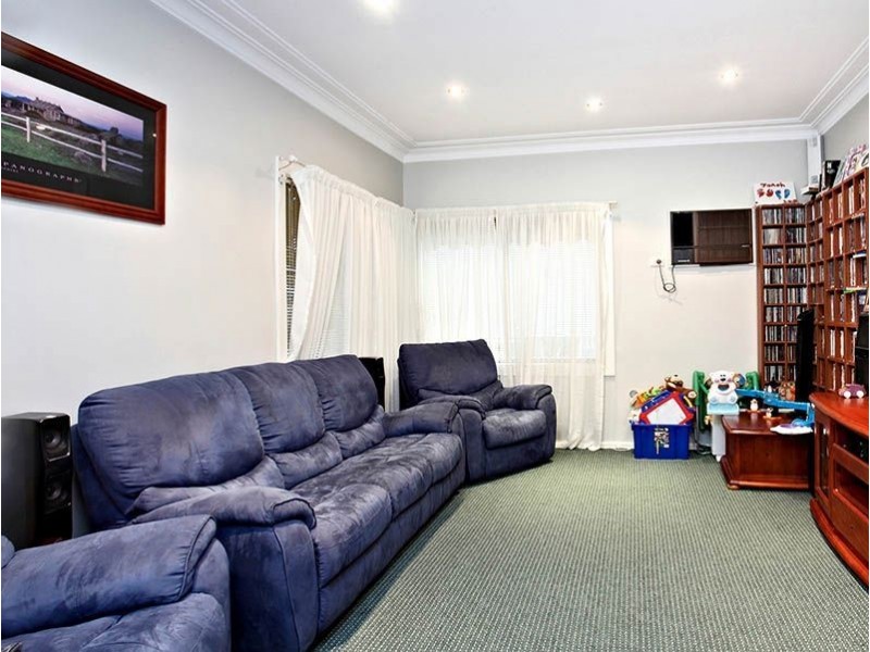 12 Stella Place, Blacktown NSW 2148