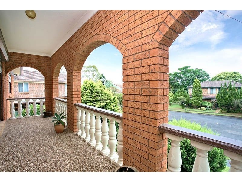 4 Berrima Place, Doonside NSW 2767