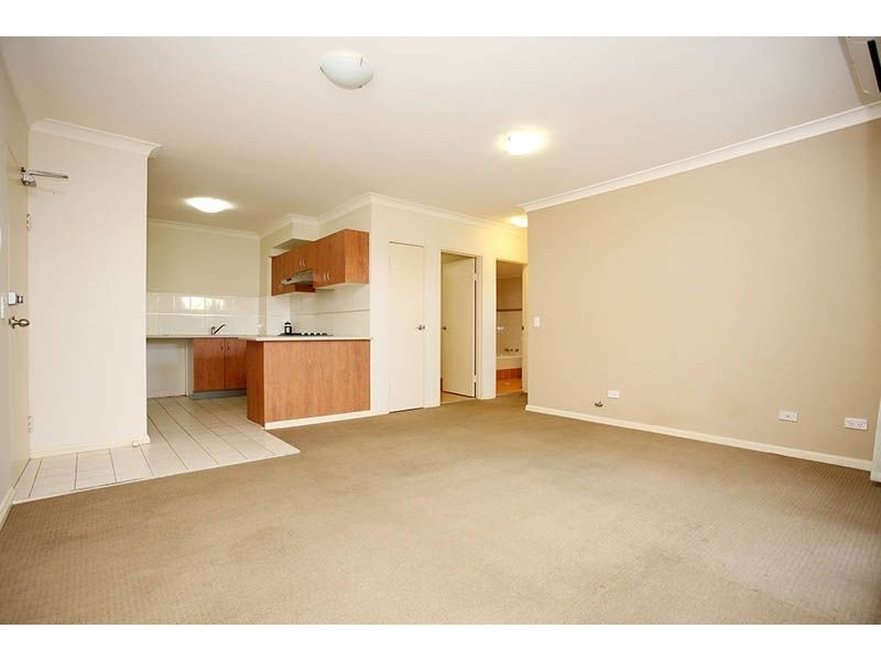 2/21-29 Third Avenue, Blacktown NSW 2148