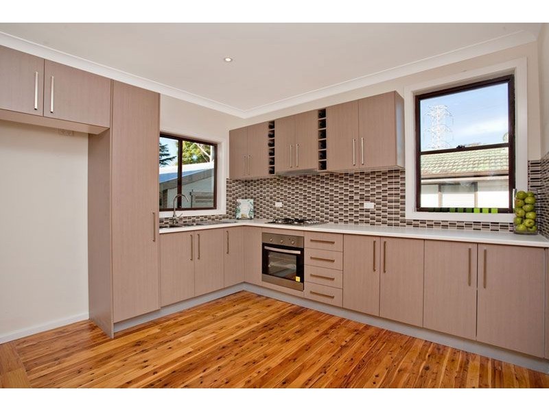 33 Lloyd Street, Blacktown NSW 2148