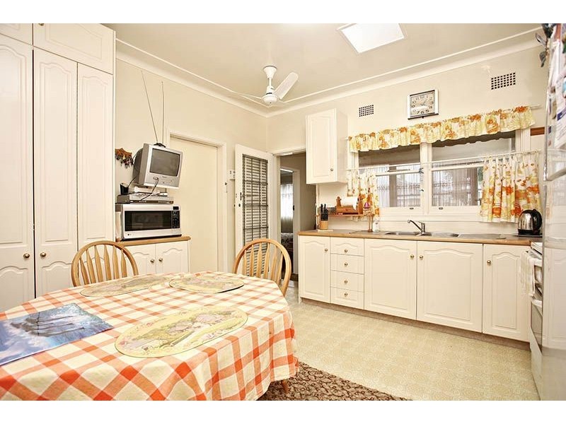 10 Kay Street, Blacktown NSW 2148