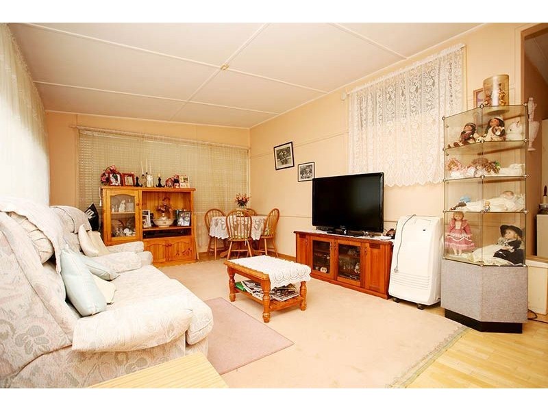 11 Camellia Place, Lalor Park NSW 2147