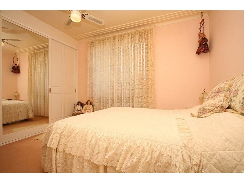 11 Camellia Place, Lalor Park NSW 2147