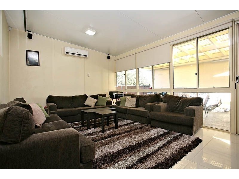 8 Burnie Street, Blacktown NSW 2148