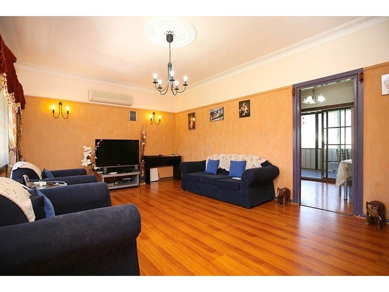 45 Matthew Crescent, Blacktown NSW 2148