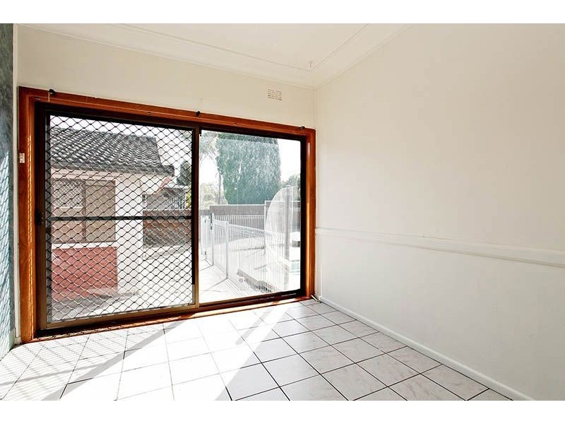 11 Kurrajong Crescent, Blacktown NSW 2148