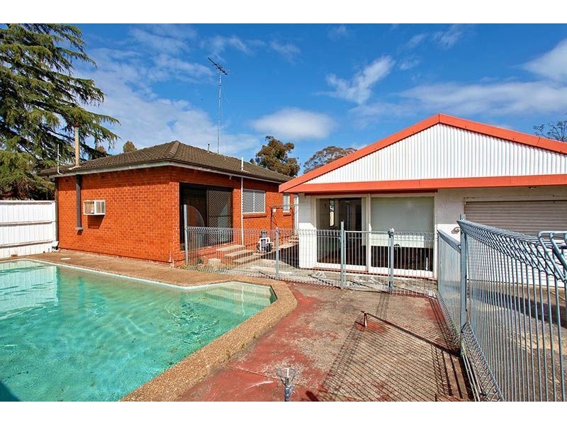 11 Kurrajong Crescent, Blacktown NSW 2148