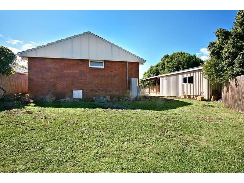 4 Linde Road, Glendenning NSW 2761