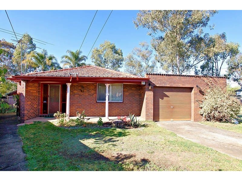 25 Winifred Crescent, Blacktown NSW 2148