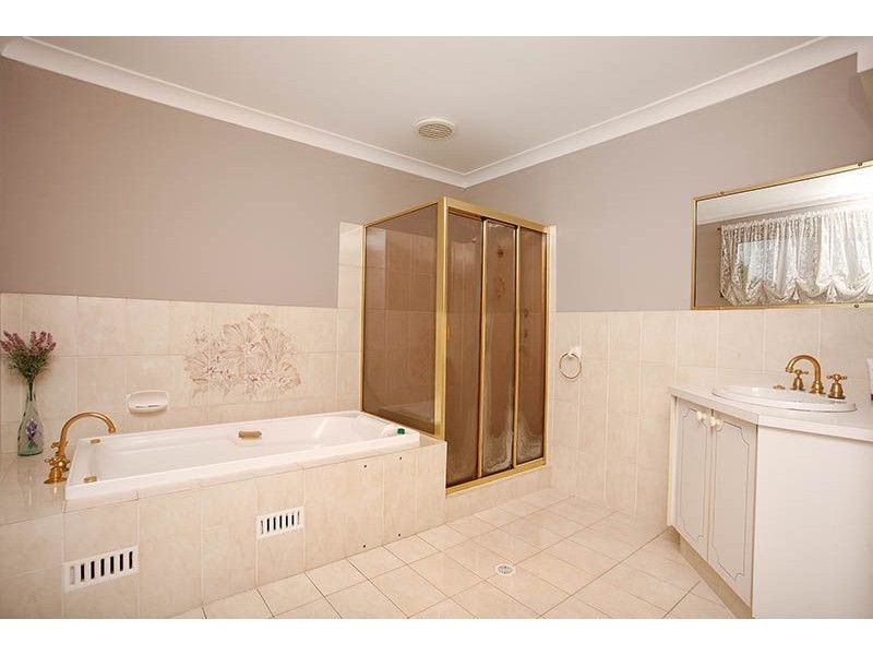 74 Quakers Hill Parkway, Quakers Hill NSW 2763