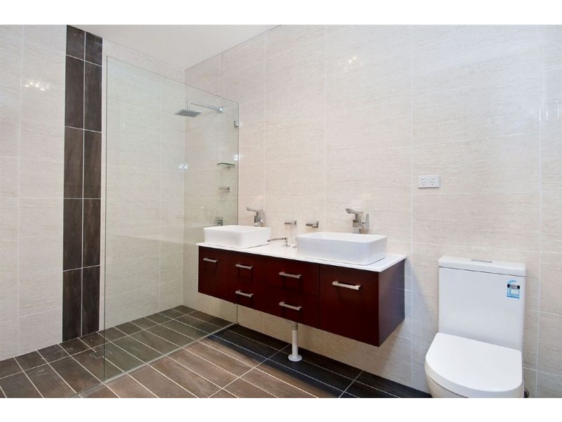 8 Crimson Crescent, The Ponds NSW 2769