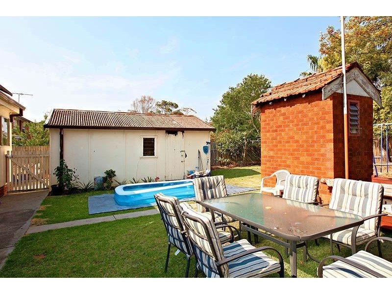 19 Kirkman Road, Blacktown NSW 2148