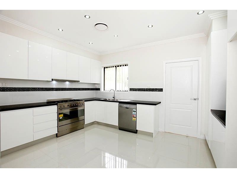 11 Warrigal Street, Blacktown NSW 2148