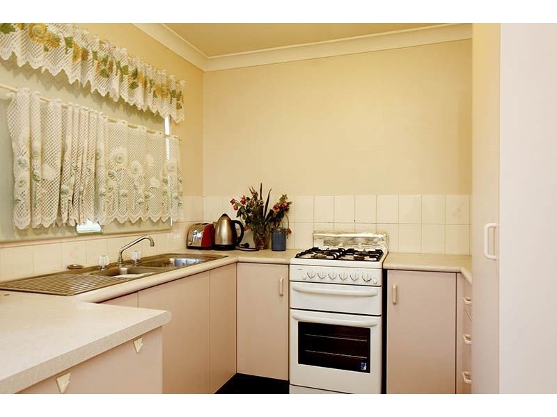 32 De Castella Drive, Blacktown NSW 2148