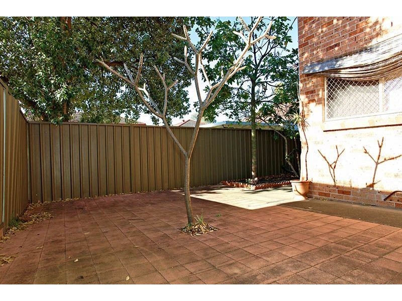 2/19 Balmoral Street, Blacktown NSW 2148