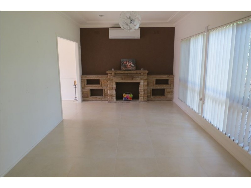 11 Kurrajong Crescent, Blacktown NSW 2148