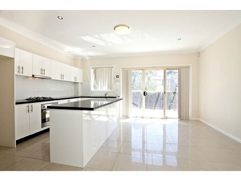 35 Breakfast Road, Marayong NSW 2148