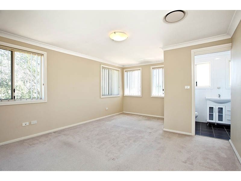 35 Breakfast Road, Marayong NSW 2148