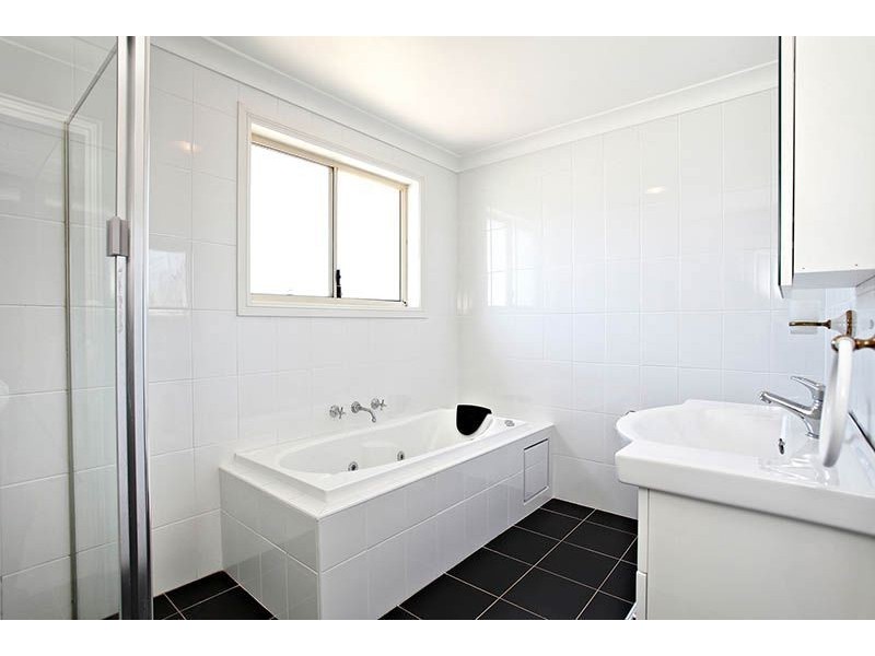 35 Breakfast Road, Marayong NSW 2148